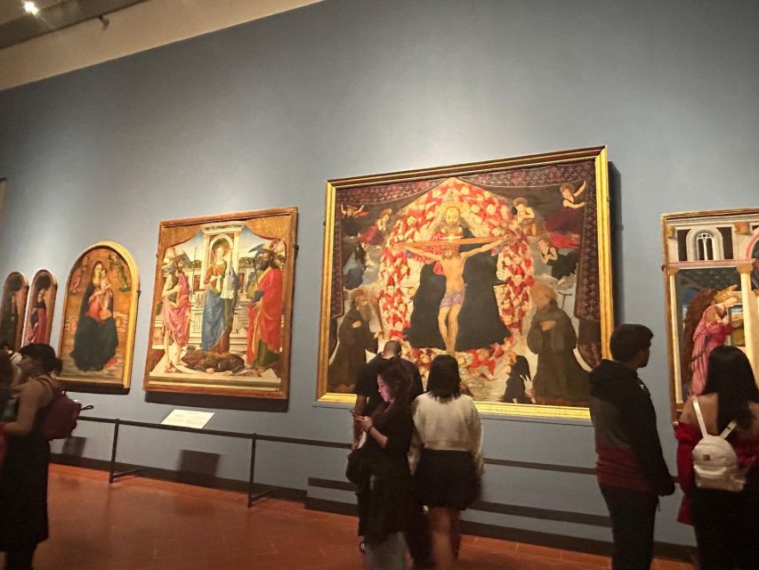 Florence: Michelangelo's David Entrance Ticket and Audio App - Entering The Accademia: Timed Tickets That Cut the Stress