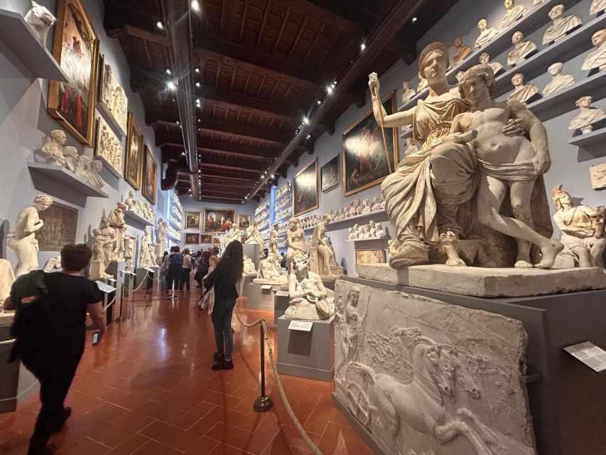 Florence: Michelangelo's David Entrance Ticket and Audio App - First Stop in Your Plan: Michelangelo’s David and Incomplete Works