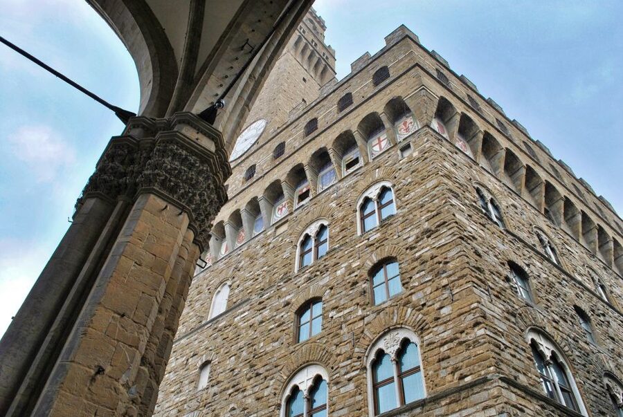 Florence: Palazzo Vecchio Guided Tour - How the tour feels: small group pacing and room to ask questions