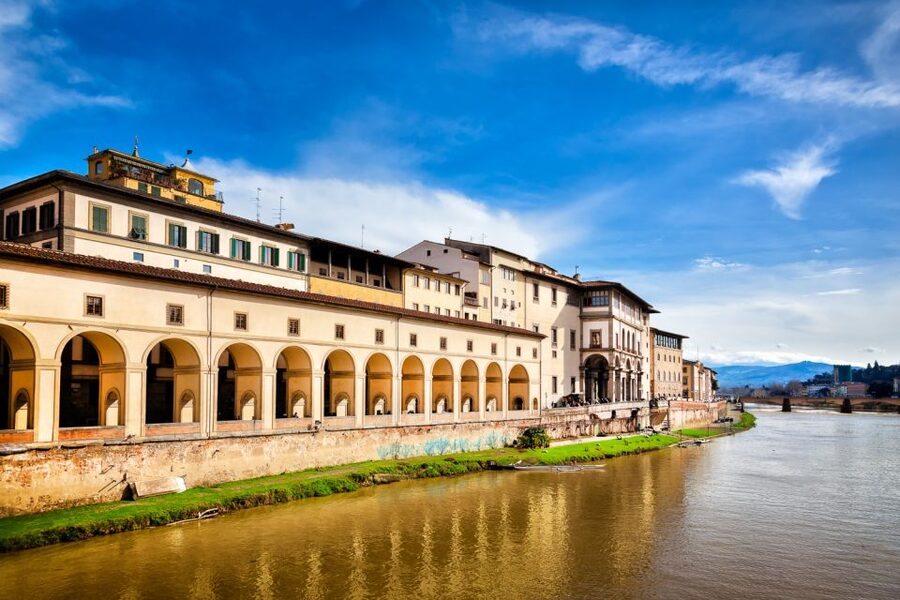 Florence: Private Uffizi Gallery Discovery Tour with Ticket - Key tour strengths at a glance