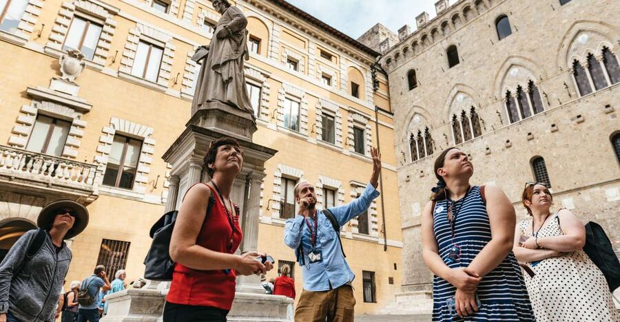 Florence: Siena, San Gimignano and Chianti Small Group Tour - From Florence to Tuscany: the 7:45 departure and why the meeting point matters