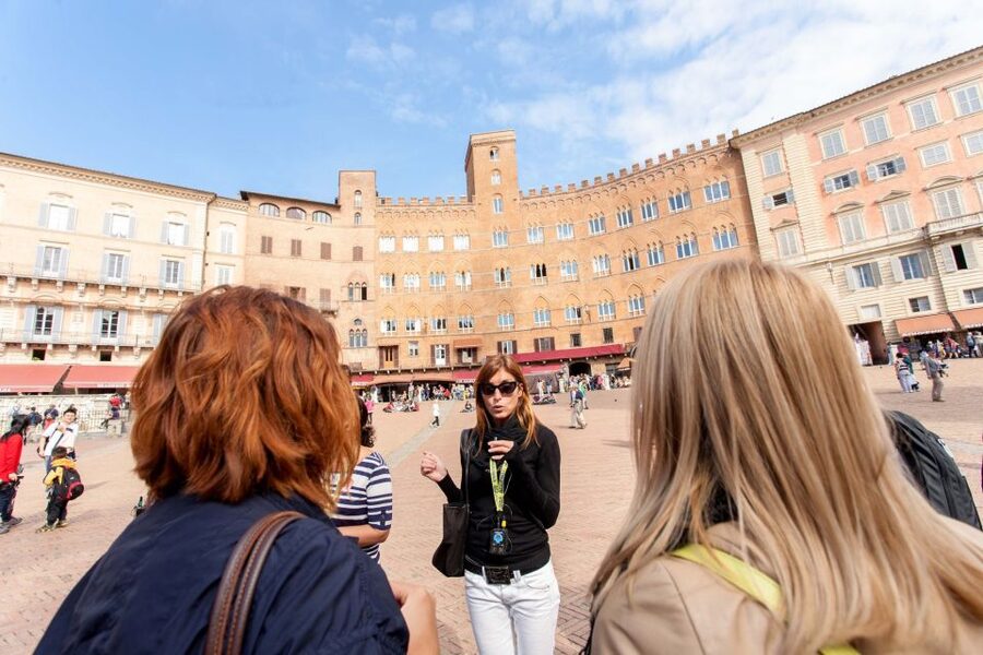 Florence: Siena, San Gimignano & Monteriggioni with Tasting - San Gimignano in UNESCO mode: towers and choices