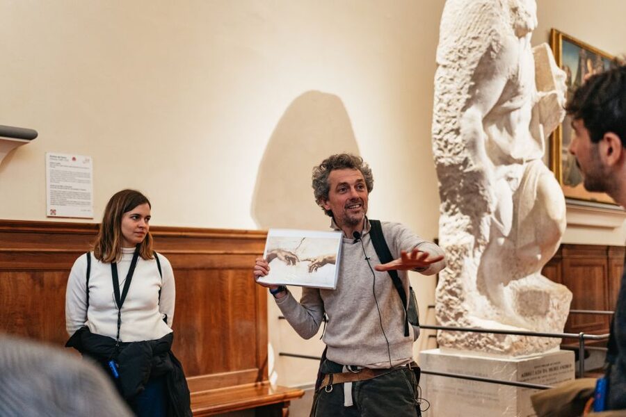 Florence: Skip-the-Line Accademia Guided Tour - Who this tour fits best