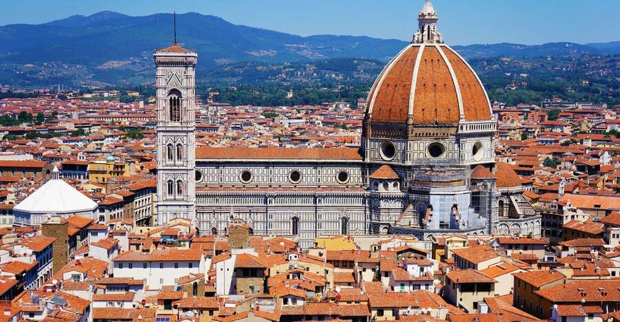 Florence: Skip-the-Line Duomo, Baptistery, Giotto Bell Tower - Step 4: Piazza del Duomo, A Quick Reset in the Heart of Florence