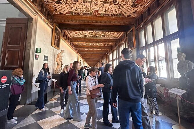 Florence Skip-the-Line Duomo Tour with Guide & Brunelleschi Dome - Brunelleschi’s Dome climb: 463 steps, steep corridors, and how to manage it