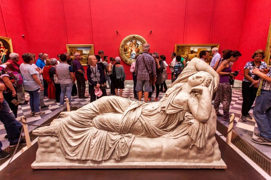Florence: Skip-the-Line Uffizi Gallery Small Group Tour - How long you really have: group size, end-of-day timing, and security reality