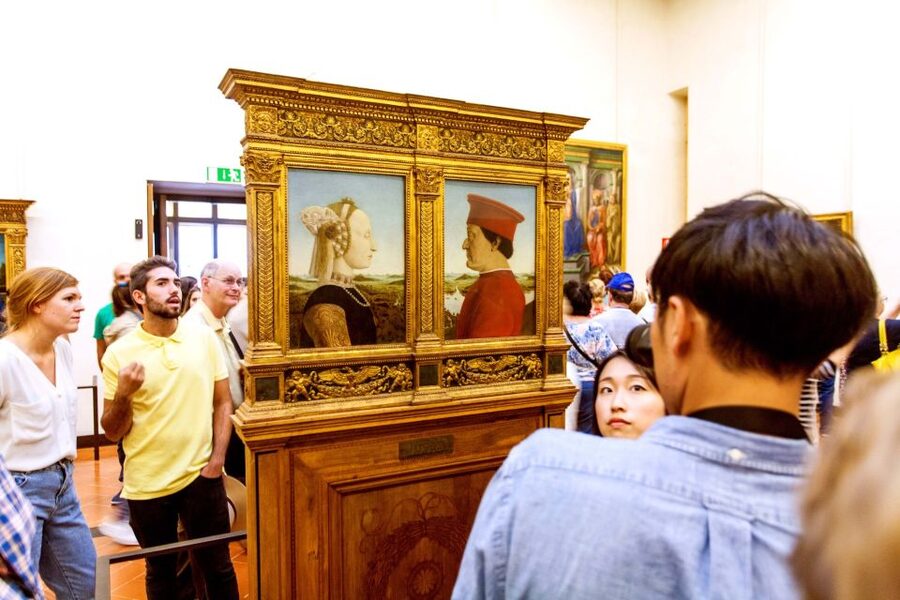 Florence: Skip-the-Line Uffizi Gallery Small Group Tour - What to know about languages, tickets, and what you can bring