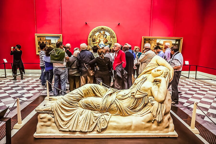 Florence: Skip-The-Line Uffizi Gallery Timed Entry Ticket - Breaks That Actually Fit: Cafeteria and a Rooftop Pause