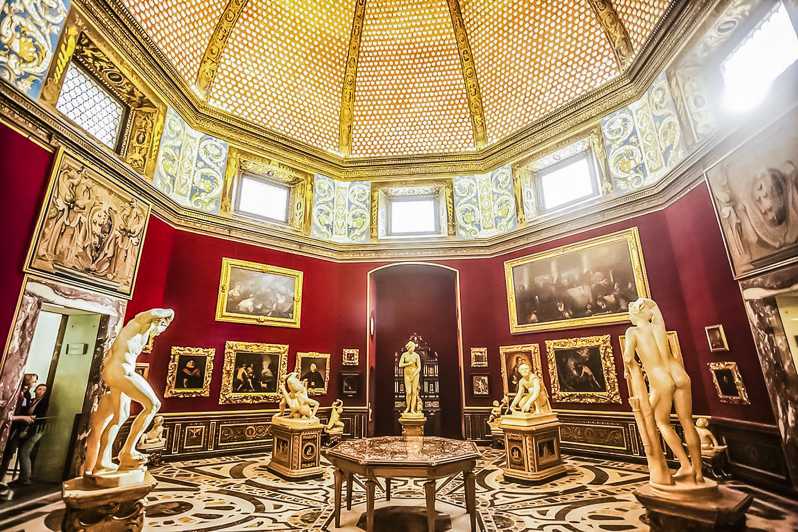 Florence: Skip-The-Line Uffizi Gallery Timed Entry Ticket - What the Uffizi Experience Feels Like Once You’re Inside