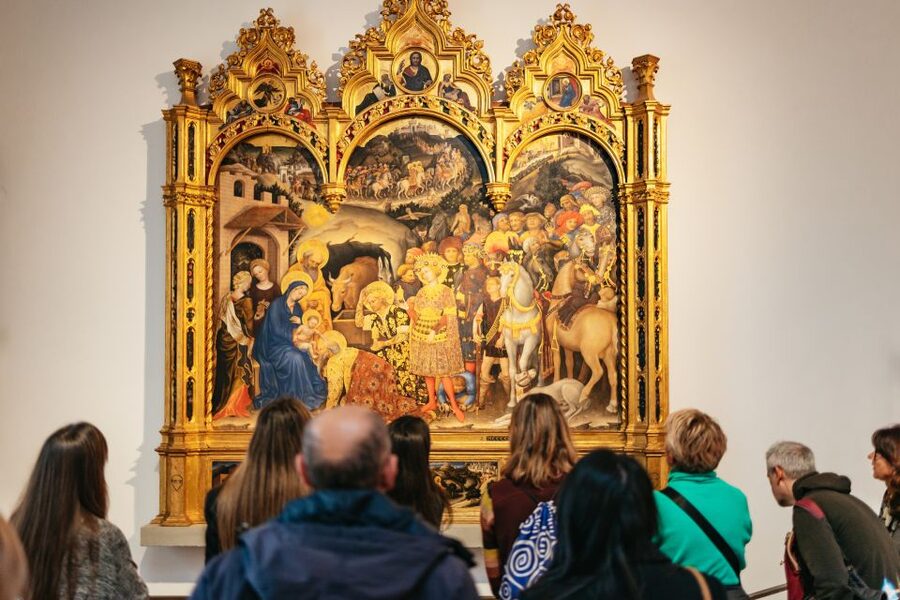 Florence: Skip-the-Line Uffizi Small Group Tour - Uffizi storytelling, not museum aimless wandering