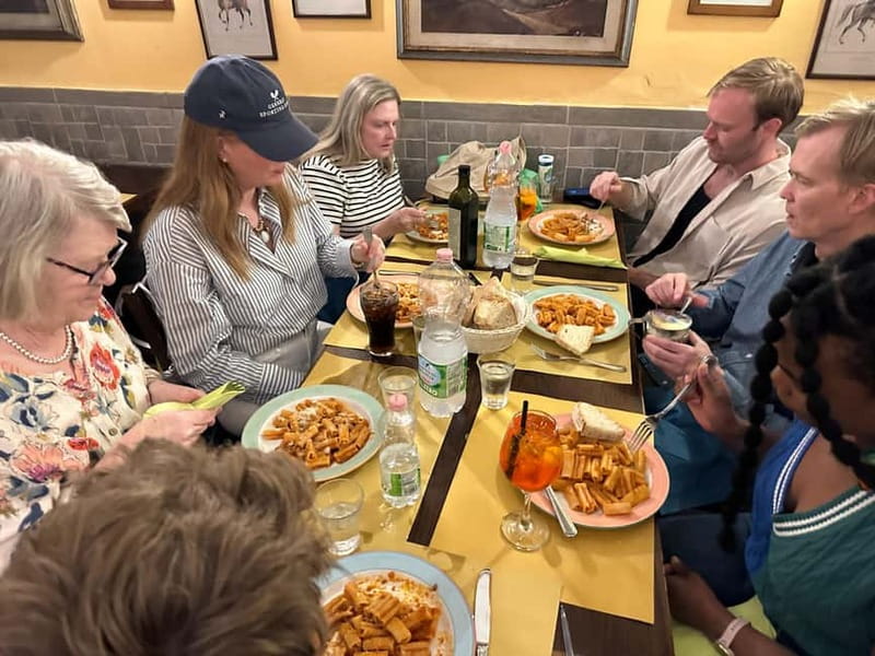 Florence: Street Food Tour with Wine & Local Guide - San Lorenzo Market first: the best way to start eating in Florence