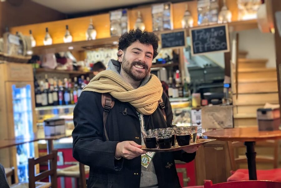 Florence: Street Food Walking Tour with Wine - The morning start at San Lorenzo Market, and what it sets up