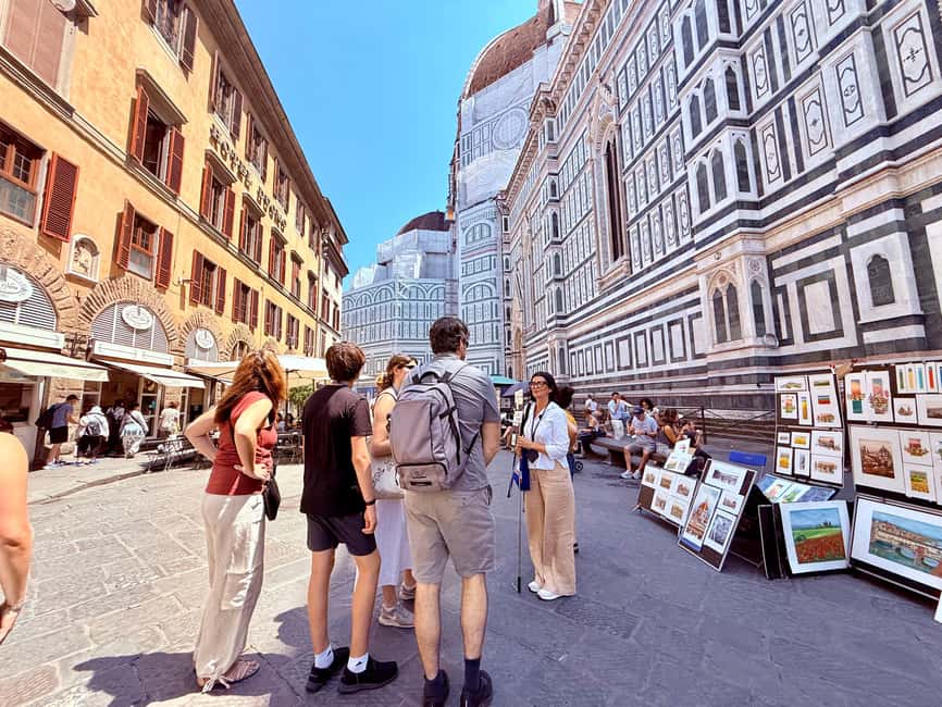 Florence: Uffizi & Accademia Small Group Walking Tour - Small group flow, radios, and how it affects your experience