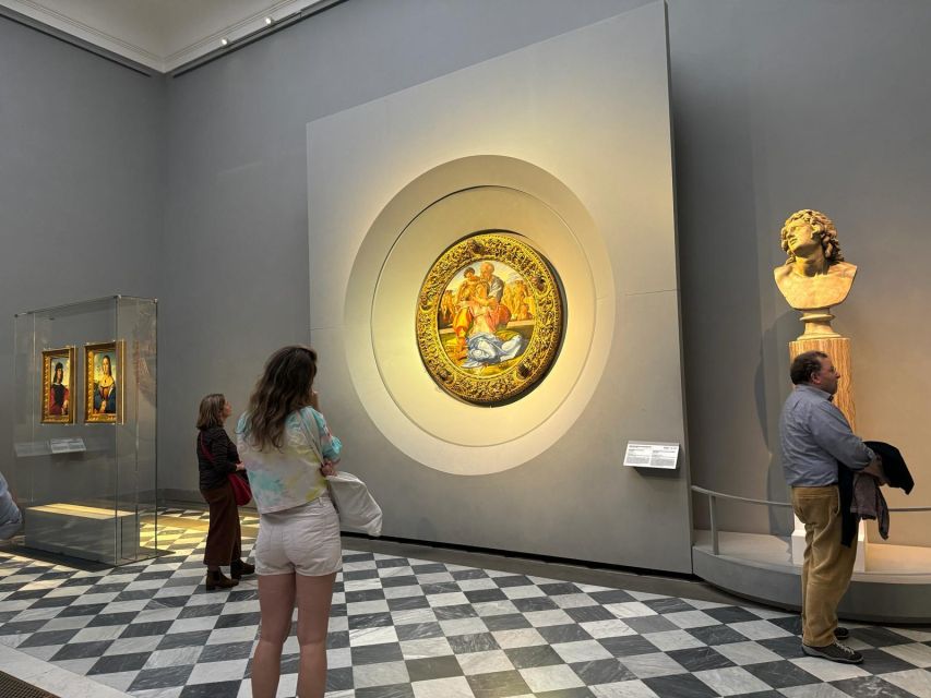 Florence: Uffizi Gallery Reserved-Entry VIP Tour - The Art Route: From Botticelli to Leonardo to Michelangelo