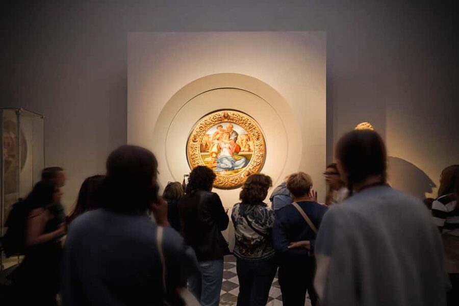 Florence: Uffizi Guided Tour with Skip-the-Line Entry Ticket - Florence and Medici context that makes the paintings click