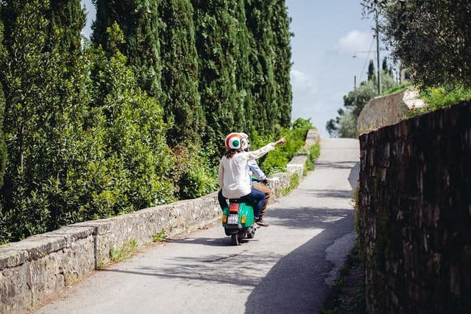 Florence Vespa Tour: Tuscan Hills and Italian Cuisine - Florence to the Hills: Michelangelo Views and Pozzolatico