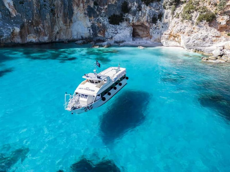 From Cala Gonone: Gulf of Orosei Cruise to Cala Goloritzè - What to bring and the small habits that prevent chaos