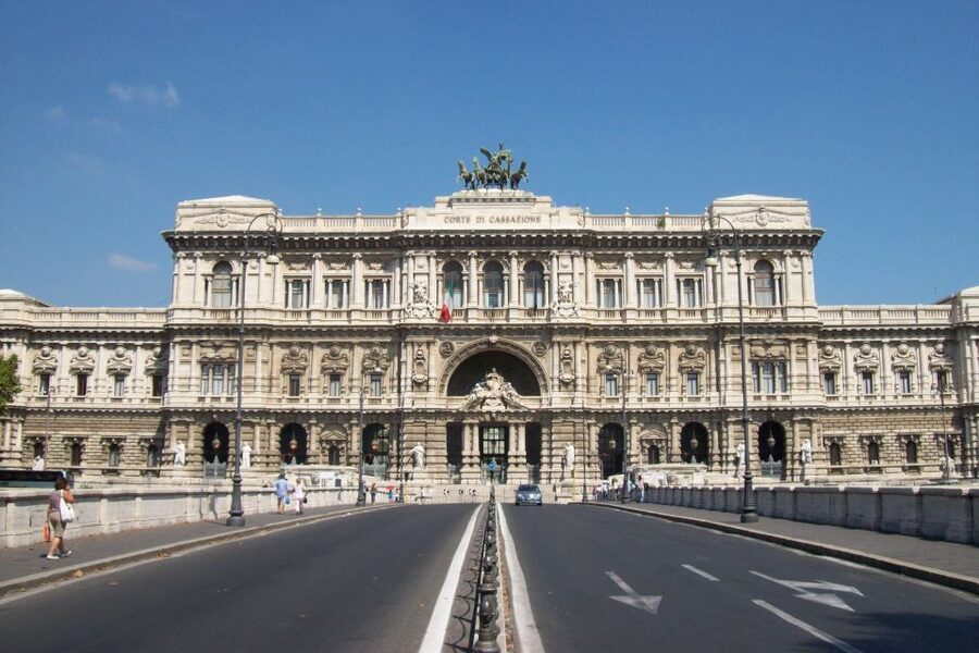 From Civitavecchia: Full-Day Panoramic Bus Tour of Rome - Altare della Patria and Monumental Squares