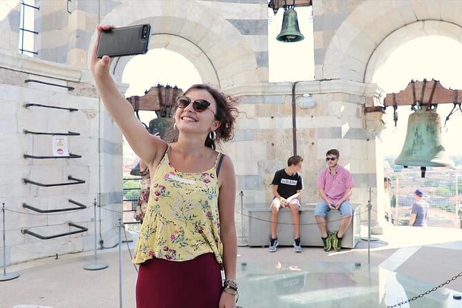 From Florence: Pisa Afternoon Tour & Leaning Tower Access - Piazza dei Miracoli: How the guide helps you see Pisa in 45 minutes