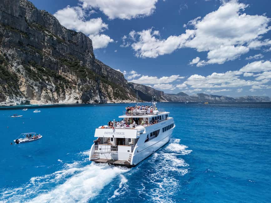 From La Caletta or Orosei: Gulf of Orosei Cruise - The cruise between stops: coastline views, photo angles, and navigation surprises