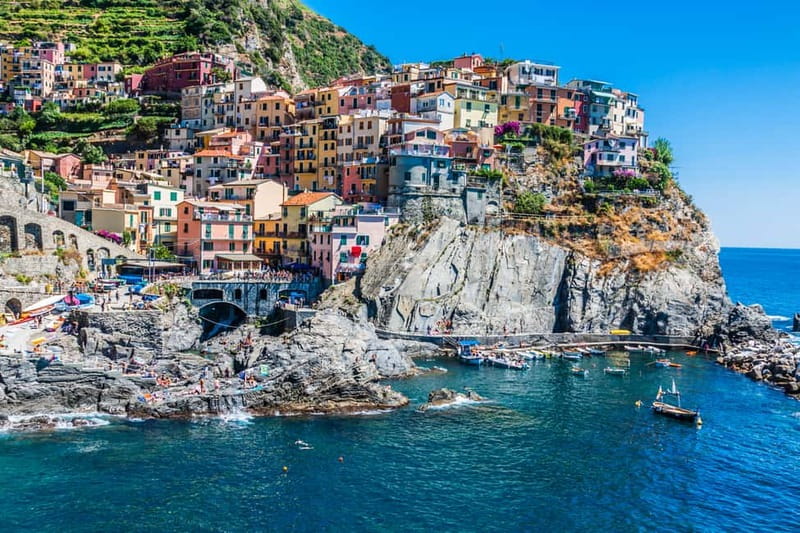 From La Spezia: Cinque Terre Small Group Tour with Limoncino - La Spezia cruise port to Cinque Terre trains: the first win is timing
