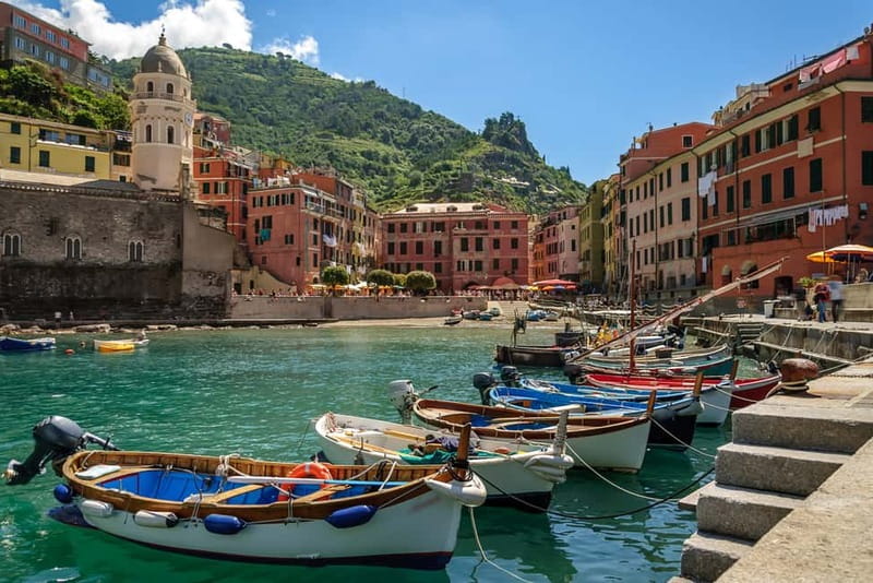 From La Spezia: Cinque Terre Small Group Tour with Limoncino - Who this tour suits best (and who should choose something else)
