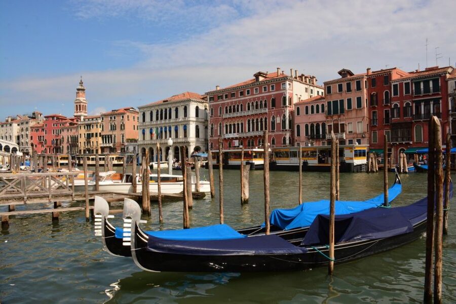 From Lake Garda: Full-Day Guided Group Tour of Venice - Free time pacing: how I’d plan your 3.5 hours