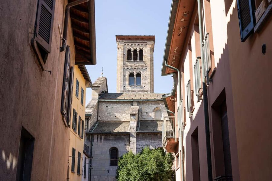 From Milan: Como & Bellagio Day Tour & Scenic Lake Cruise - Bellagio guided tour plus free time: why the streets look better in person