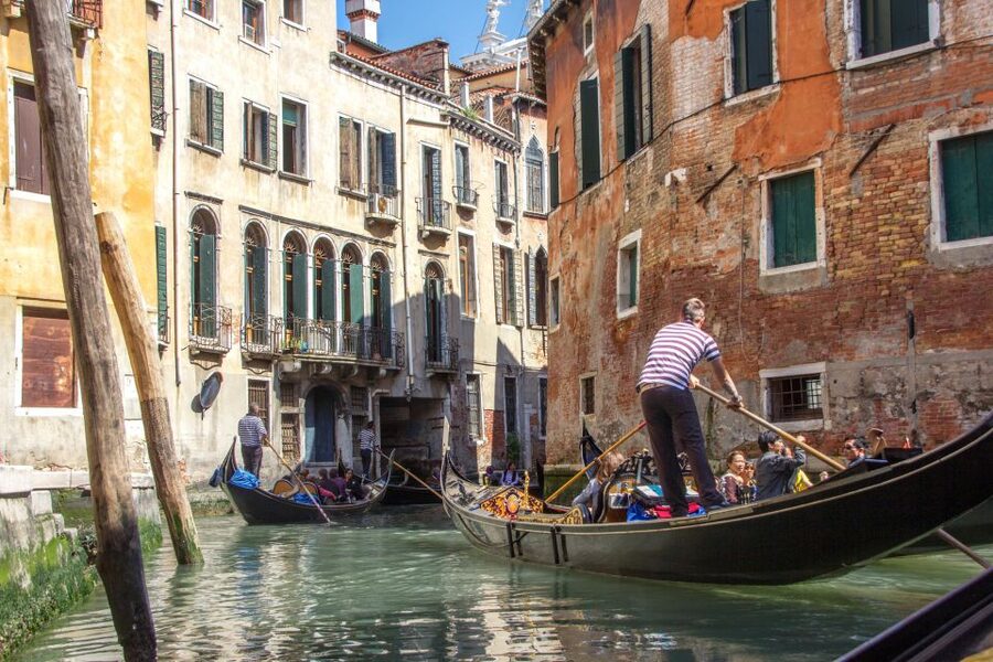From Milan: Day Trip to Venice with Guided City Tour - The Lagoon Boat Trip That Changes Your Perspective