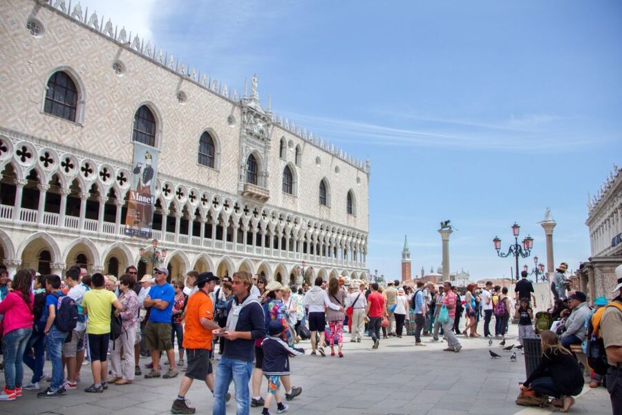 From Milan: Day Trip to Venice with Guided City Tour - The 2-Hour Guided Walk Around St Mark’s Square