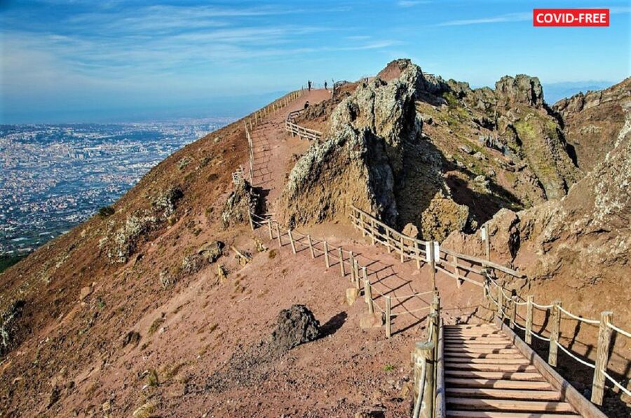 From Naples: Day Trip to Mount Vesuvius - Crater time and those Bay-of-Naples views