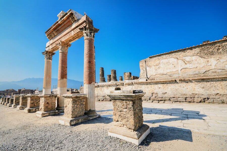 From Naples: Pompeii Skip-the-Line Entry Ticket and Tour - Live Guide vs Audio, and How Group Size Changes Your Day