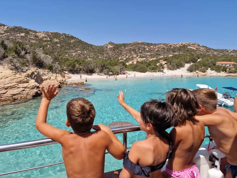 From Palau: 4 stops boat tour to La Maddalena archipelago - Morning plan in Palau: when to arrive and what to do first