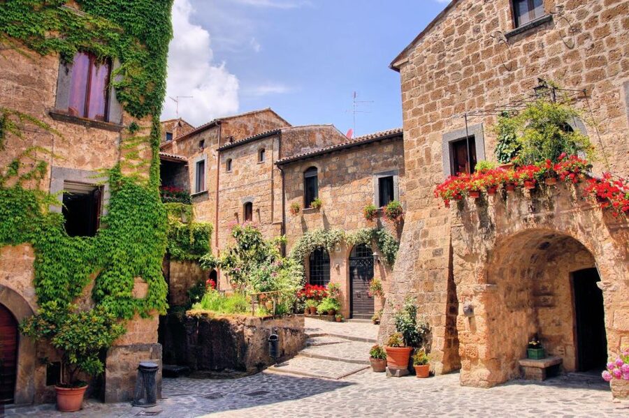 From Rome: Bagnoregio & Orvieto Day Trip with Wines & Lunch - Price and logistics: why $93 can feel like a deal