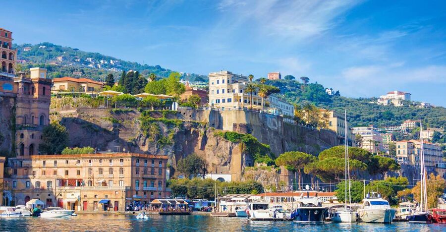 From Rome: Pompeii, Amalfi Coast, and Sorrento Day Trip - Lunch, Shopping, and What to Pack for a Long Walking Day