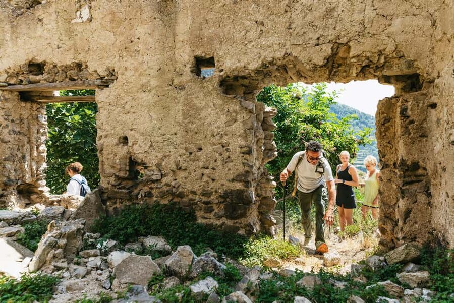 From Sorrento: Path of the Gods Guided Hike with Transfers - Why this Path of the Gods hike feels more real than a straight sightseeing day