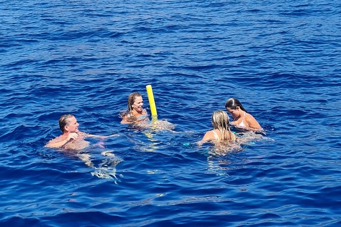 From Sorrento: Positano & Amalfi Coast Small-Group Boat Day Tour - Onboard Comfort, Drinks, and How the Crew Shapes the Day