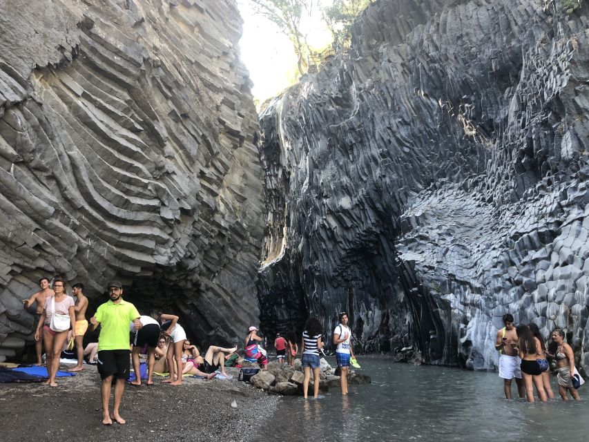 From Taormina: Full-Day Etna, Wine & Alcantara Canyons Tour - Alcantara Canyons: A Cold, Crowded, Stunning Finish