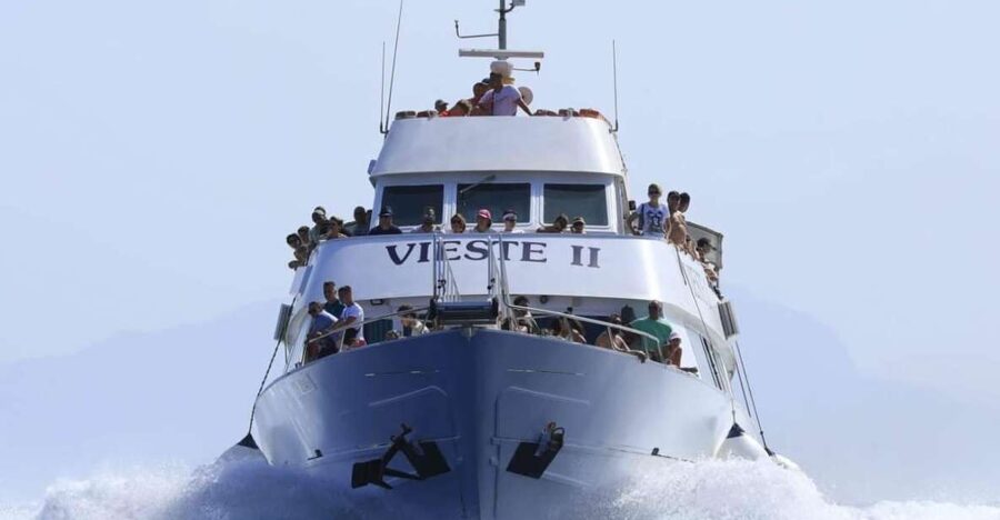 From Trapani: Day Cruise to Favignana & Levanzo with Lunch - Trapani Harbour at 9:30: getting there and finding the boat