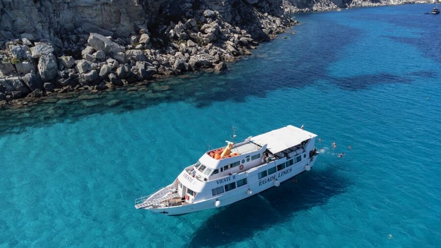 From Trapani: Day Cruise to Favignana & Levanzo with Lunch - Who’s running the show on the water