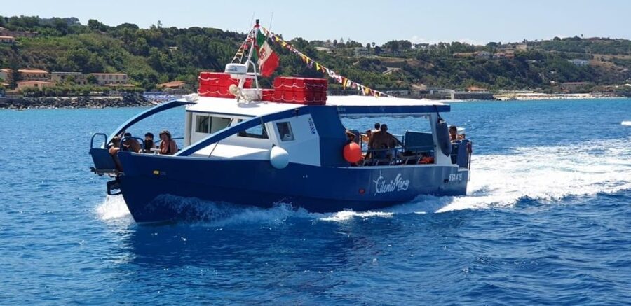 From Tropea: Capo Vaticano boat tour with snorkel & aperitif - Capo Vaticano break: where you get the big-photo moment