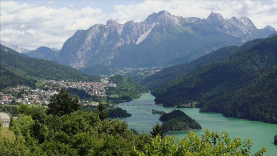 From Venice: Dolomites, Lake Misurina, and Cortina Day Trip - Cortina d’Ampezzo: what you should actually do with your one hour