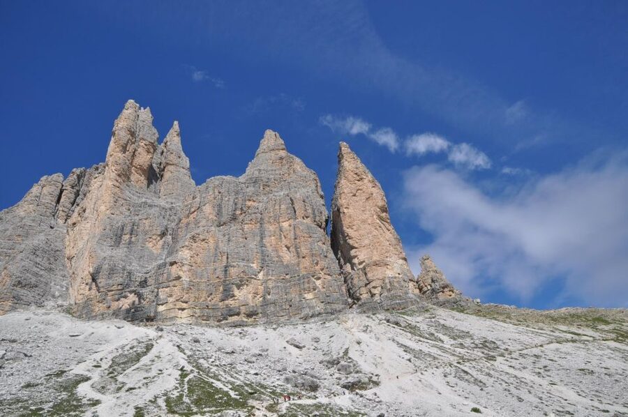 From Venice: Dolomites, Lake Misurina, and Cortina Day Trip - The van, the road, and why 8:00am is not a suggestion