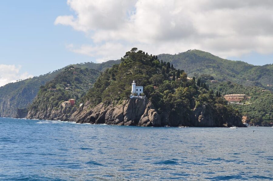 Genoa: Half-Day Tour to Portofino - The boat ride: ocean air, cliff views, and the Riviera from eye level