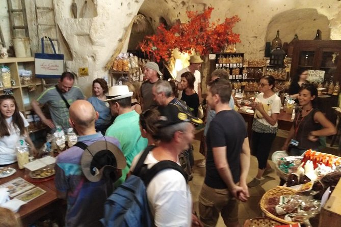 Guided Tour of Matera Sassi - Chiesa di S. Antonio Abate al Sasso Barisano: A Rupestrian Church You Can Step Into