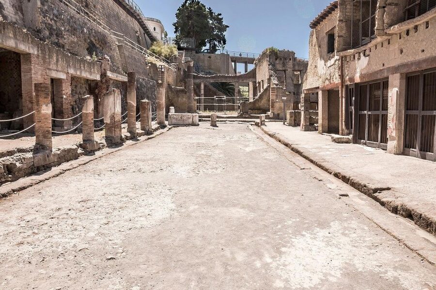 Herculaneum: Skip-the-Line Entry Ticket with Audio Guide - Key things to know before you go
