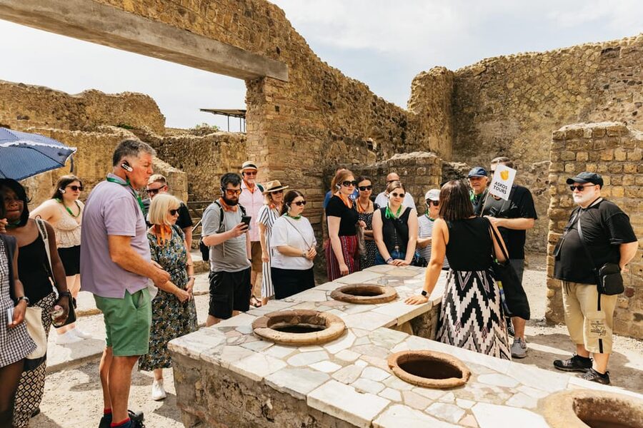 Herculaneum: Skip-the-Line Guided Tour with Archaeologist - Price and value: what you are really paying for