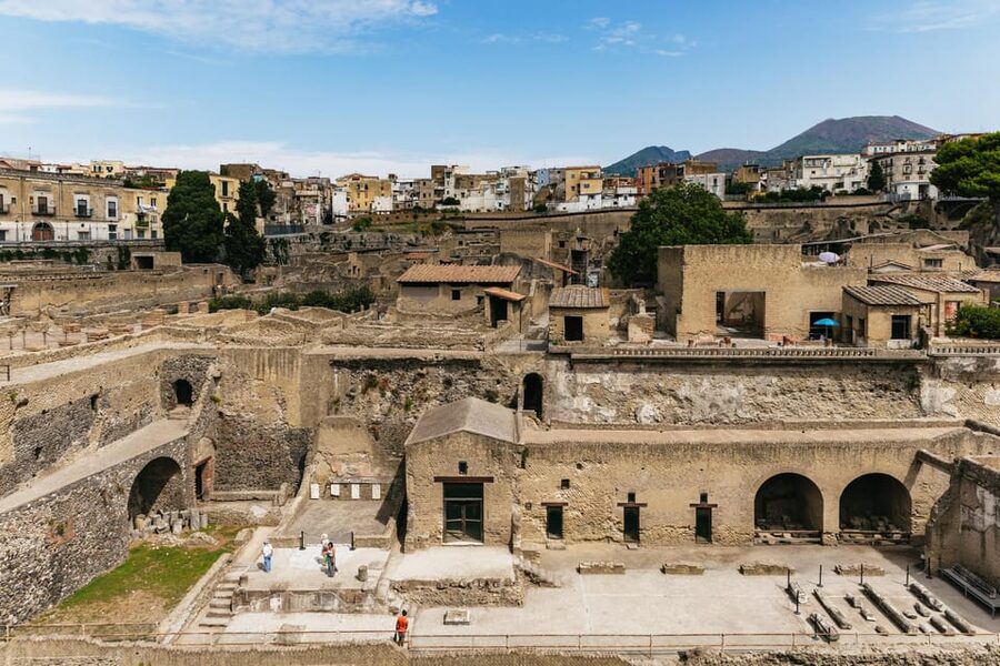Herculaneum: Skip-the-Line Guided Tour with Archaeologist - Who this Herculaneum archaeologist tour is best for
