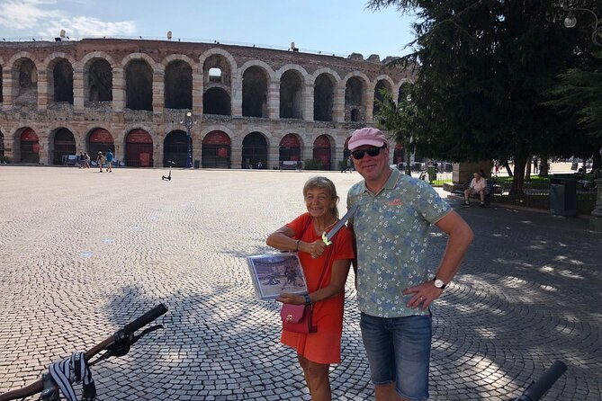 Highlights and hidden gems Verona Bike Tour - Piazza dei Signori to the Adige: medieval squares, then river calm
