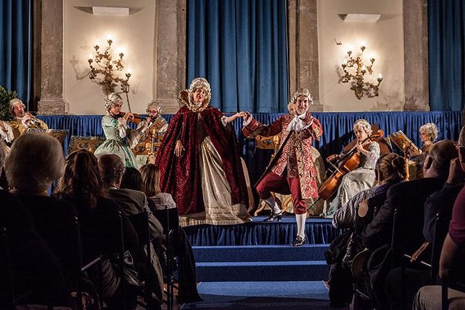 I Musici Veneziani Vivaldi's Four Seasons and Tenor arias - Baroque arias in the Salone Capitolare at Scuola Grande di San Teodoro